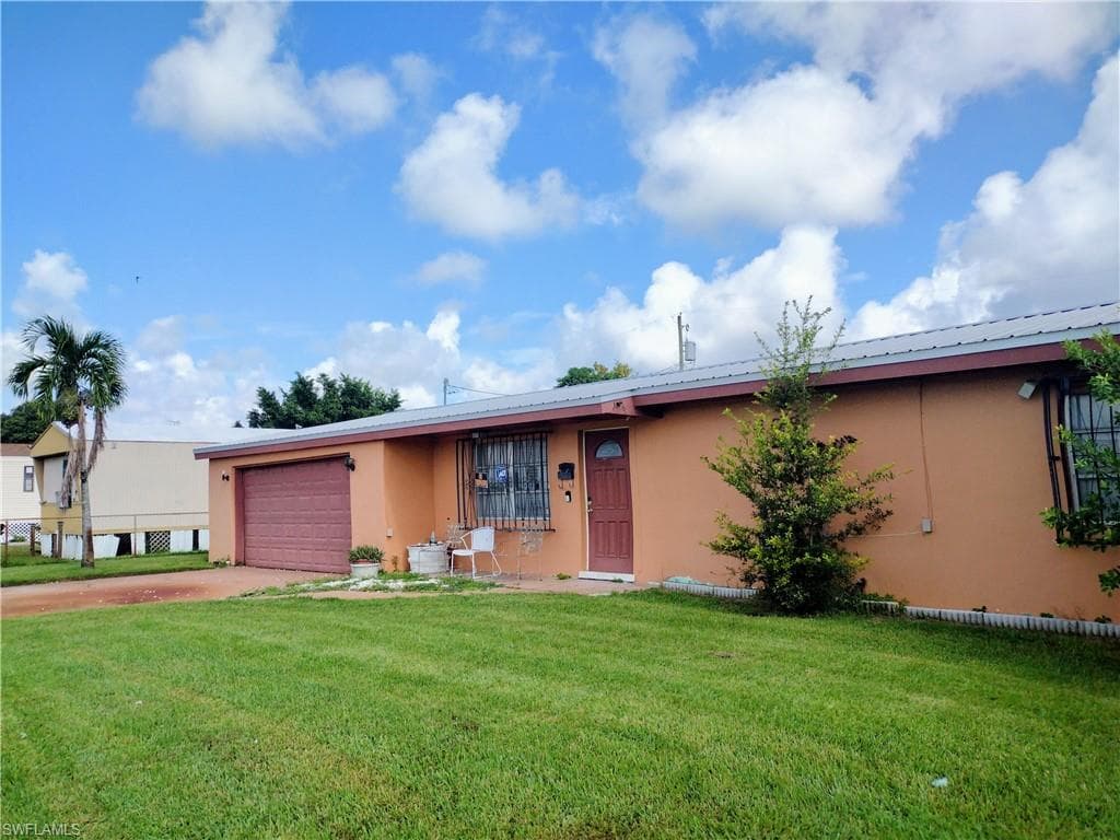 409 E El Paso AVE CLEWISTON, FL 33440