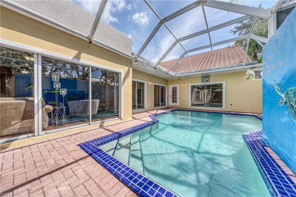 4500 Court WAY NAPLES, FL 34109