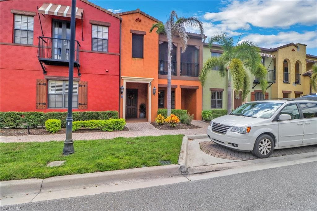 11846 Izarra WAY 7402 FORT MYERS, FL 33912