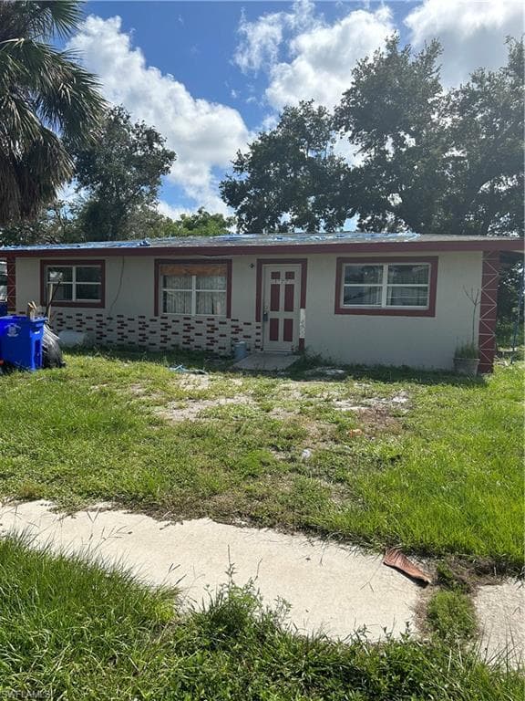 1777 Ebenezer CT FORT MYERS, FL 33916