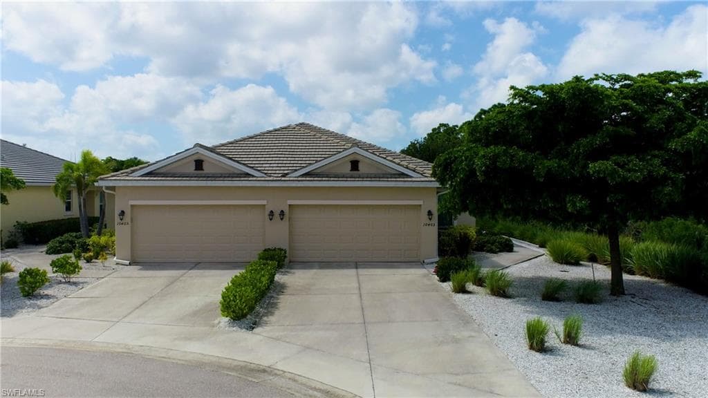 10403 Peso Del Rio DR FORT MYERS, FL 33908