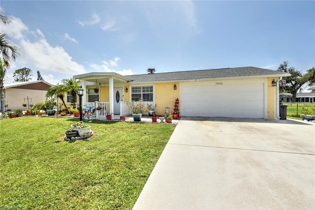 19066 Flamingo RD FORT MYERS, FL 33967