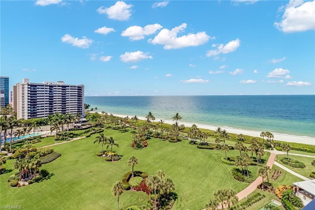 4041 Gulf Shore BLVD N 1002 NAPLES, FL 34103