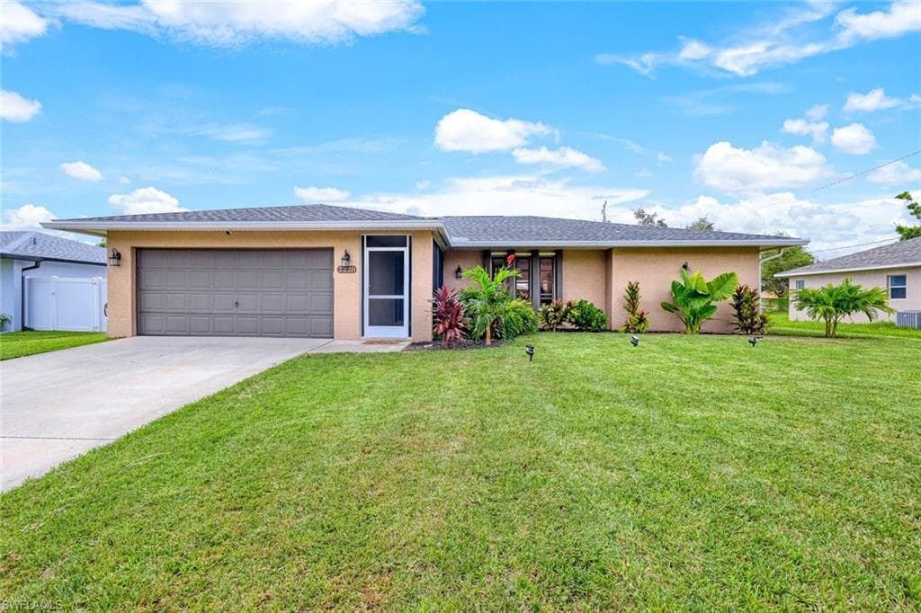 2220 SE 15th PL CAPE CORAL, FL 33990