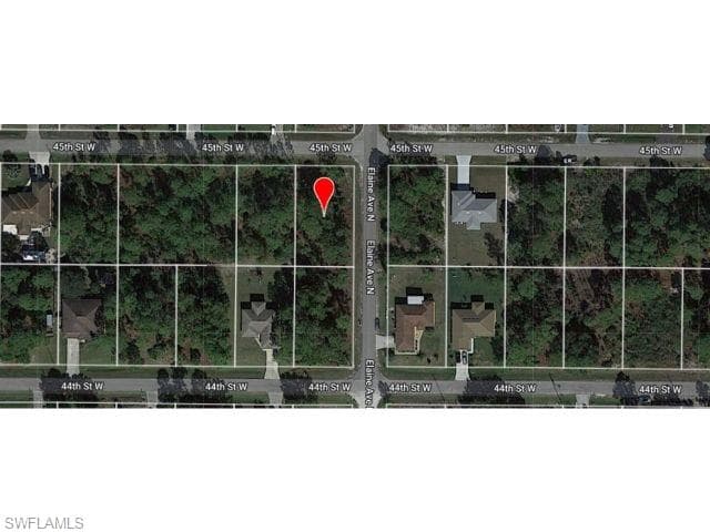 2701 45th ST W LEHIGH ACRES, FL 33971