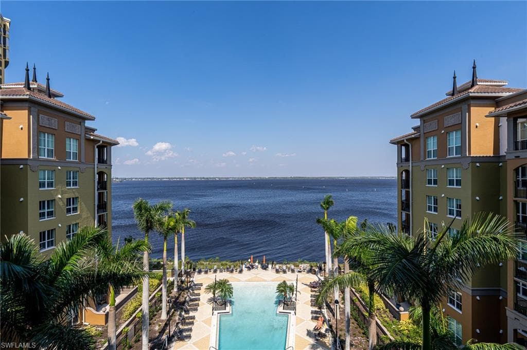 2825 Palm Beach BLVD 611 FORT MYERS, FL 33916