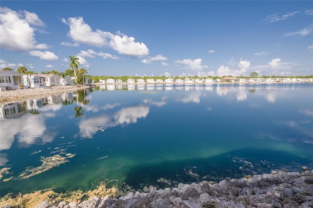 373 Imperial Wildern BLVD 373 NAPLES, FL 34114