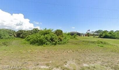 854 Jaguar BLVD LEHIGH ACRES, FL 33974