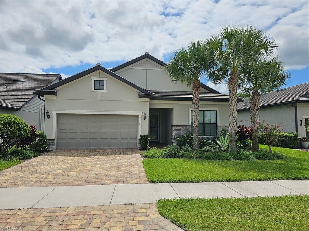 9358 Greyhawk TRL NAPLES, FL 34120