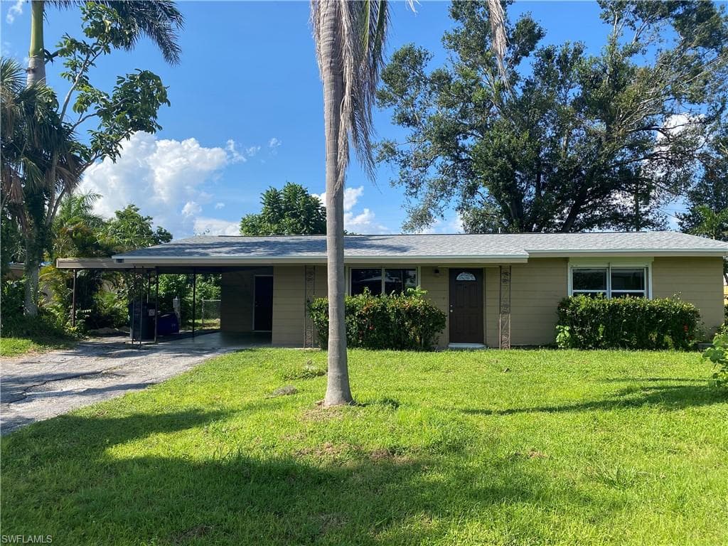 1443 Mandel RD FORT MYERS, FL 33919
