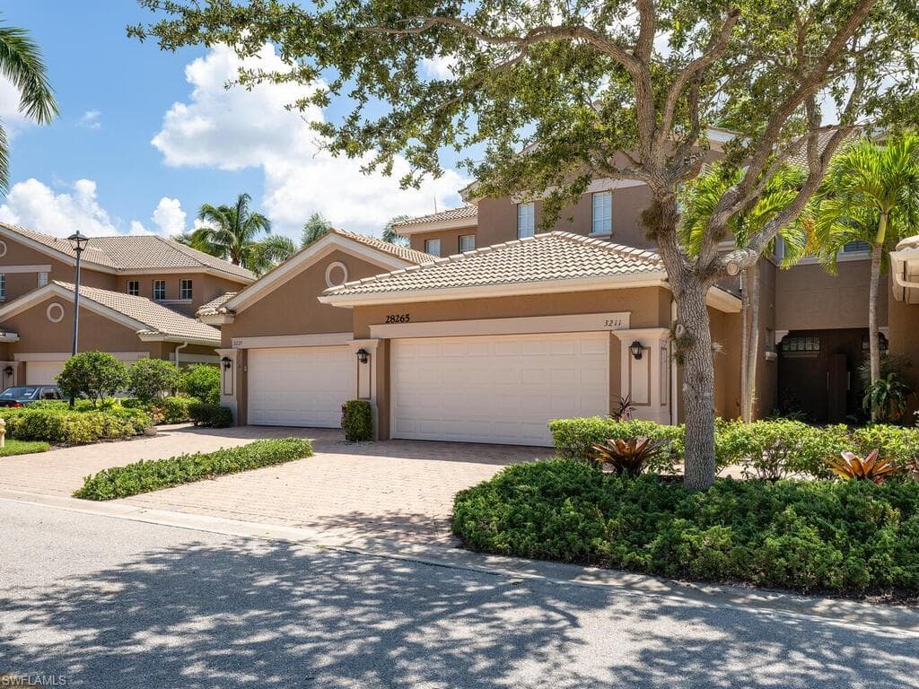 28265 Lisbon CT 3211 BONITA SPRINGS, FL 34135