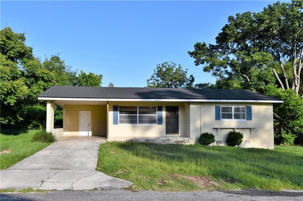 460 Mount Vernon CT EUSTIS, FL 32726