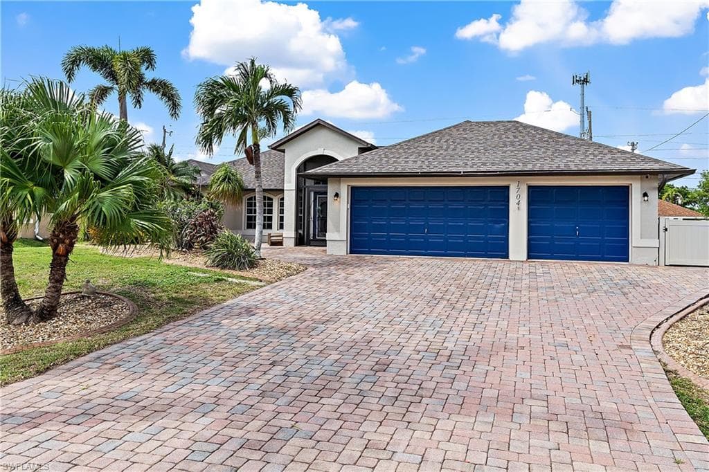 1704 SW 19th PL CAPE CORAL, FL 33991