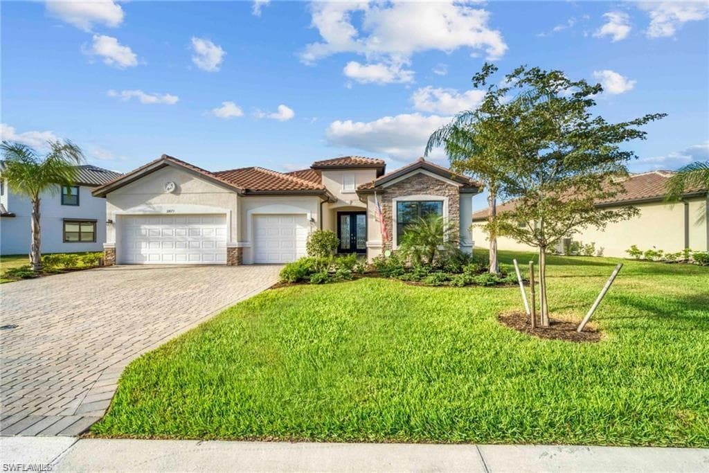 11873 Hickory Estate CIR FORT MYERS, FL 33913