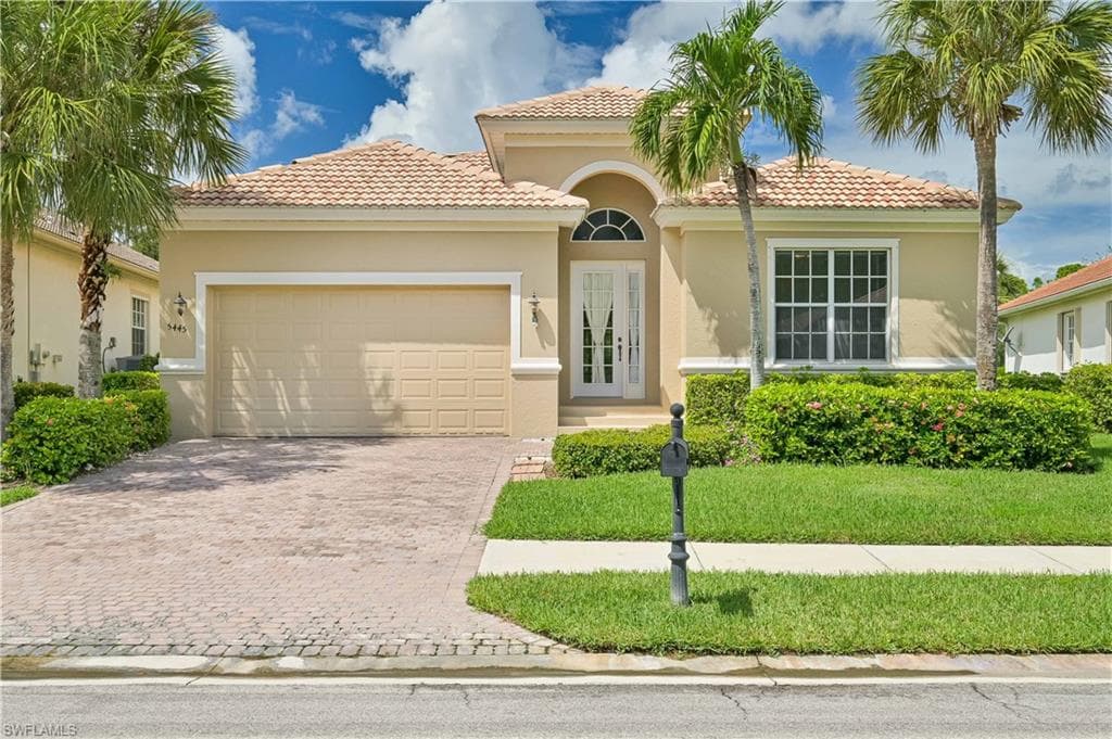 5445 Whispering Willow WAY FORT MYERS, FL 33908