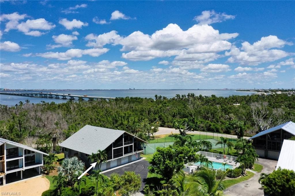 976 Sand Castle RD SANIBEL, FL 33957