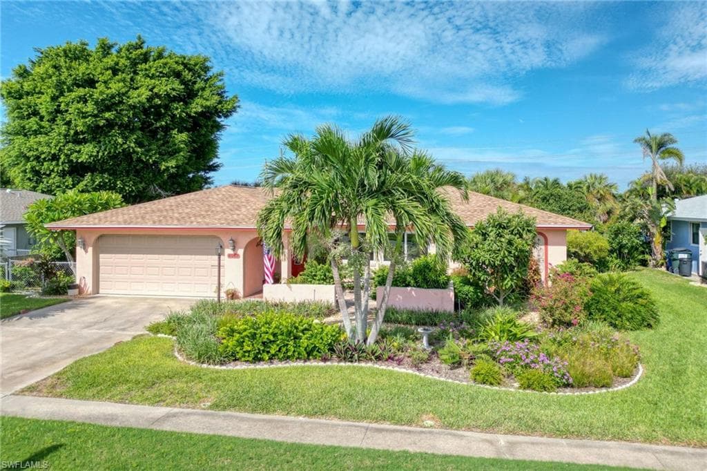 6987 Pickadilly CT FORT MYERS, FL 33919