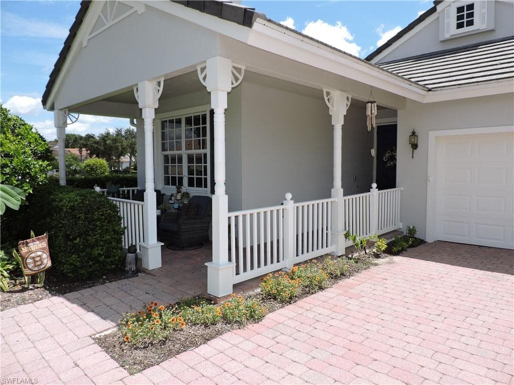 2841 Apple Blossom DR ALVA, FL 33920