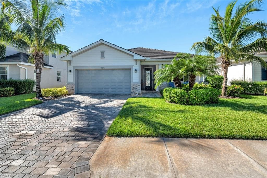 3656 Crimson LN FORT MYERS, FL 33916
