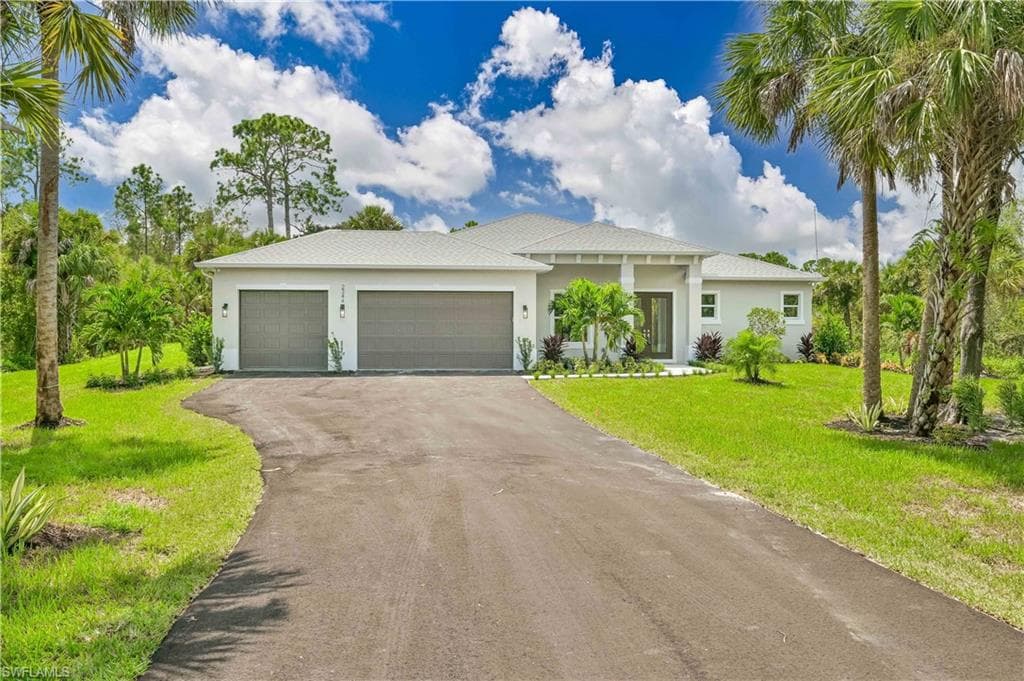 2344 4th AVE NE NAPLES, FL 34120