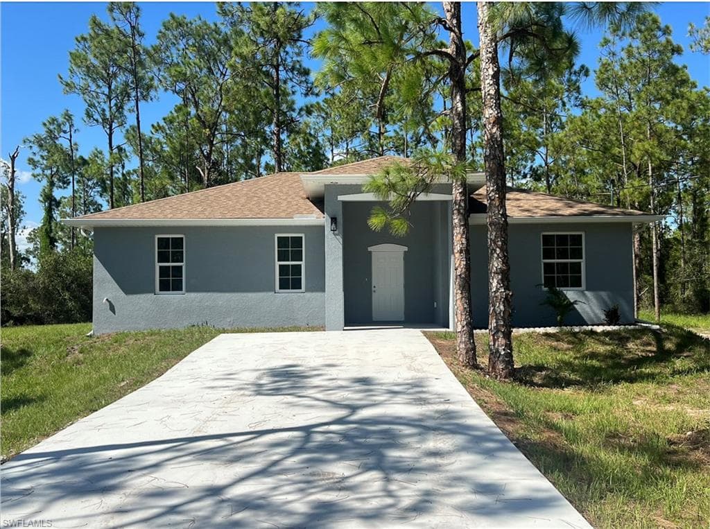 7752 19th TER LABELLE, FL 33935