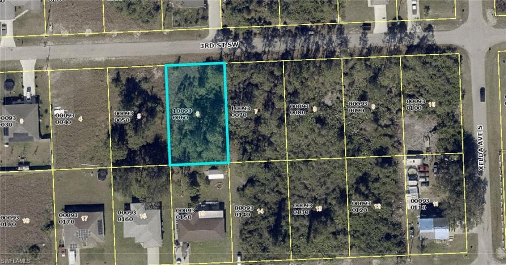 3715 3rd ST SW LEHIGH ACRES, FL 33976