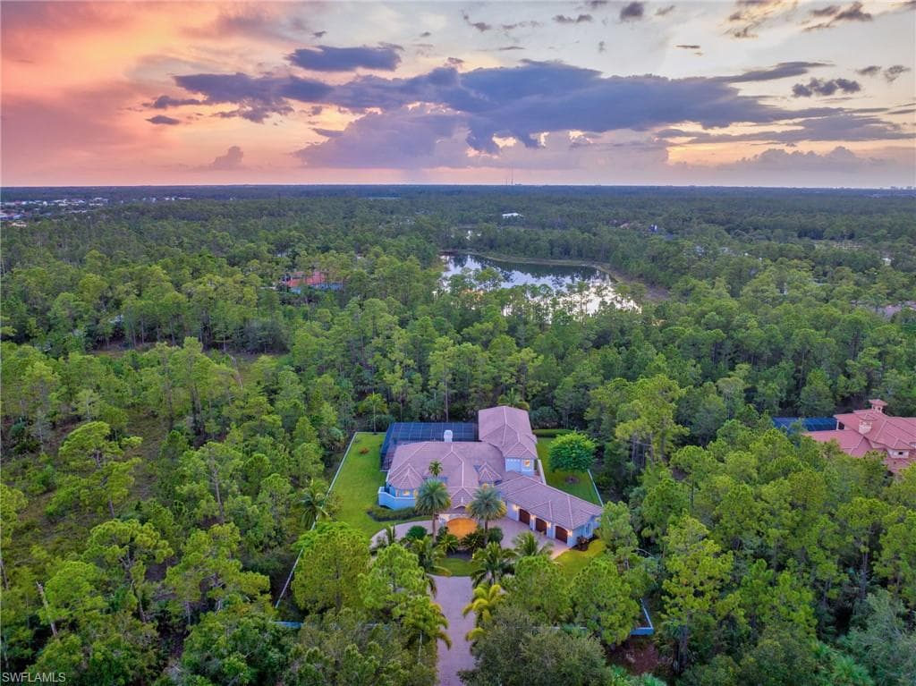 4529 Club Estates DR NAPLES, FL 34112