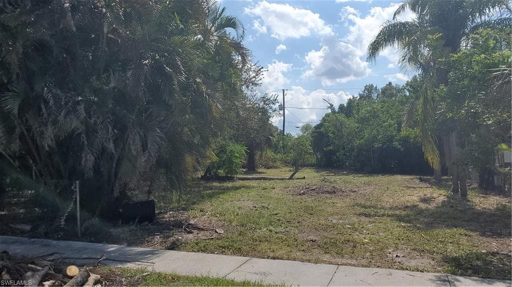 400 Balboa AVE FORT MYERS, FL 33905