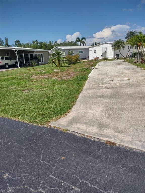 353 Mattie AVE E FORT MYERS, FL 33908