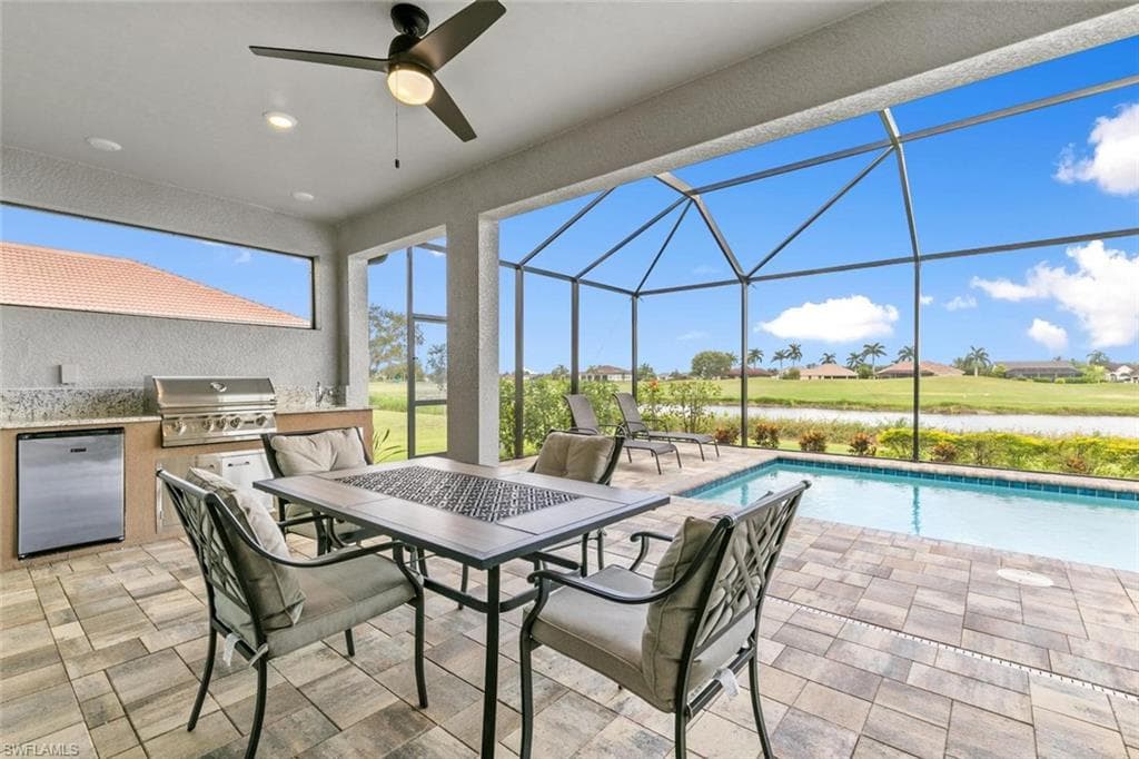 18006 Sandtrap DR NAPLES, FL 34114