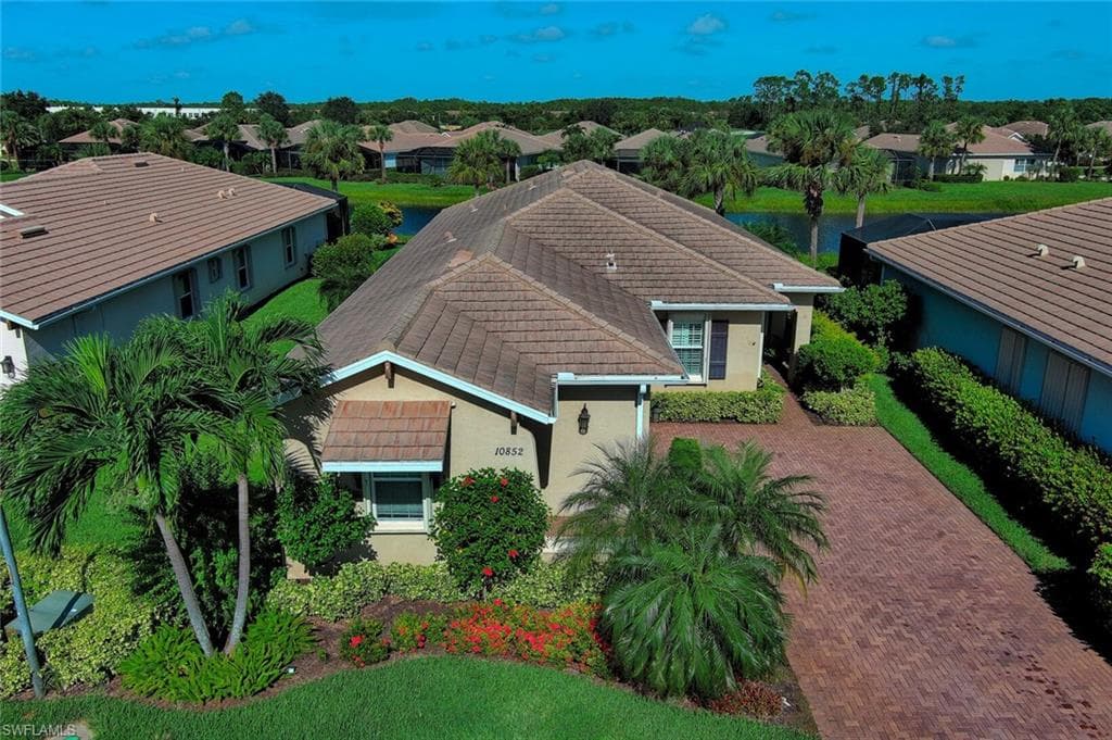 10852 Valentina CT FORT MYERS, FL 33913