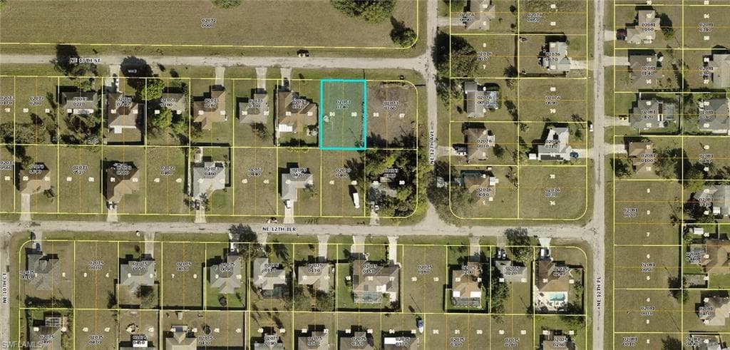 1122 NE 13th ST CAPE CORAL, FL 33909