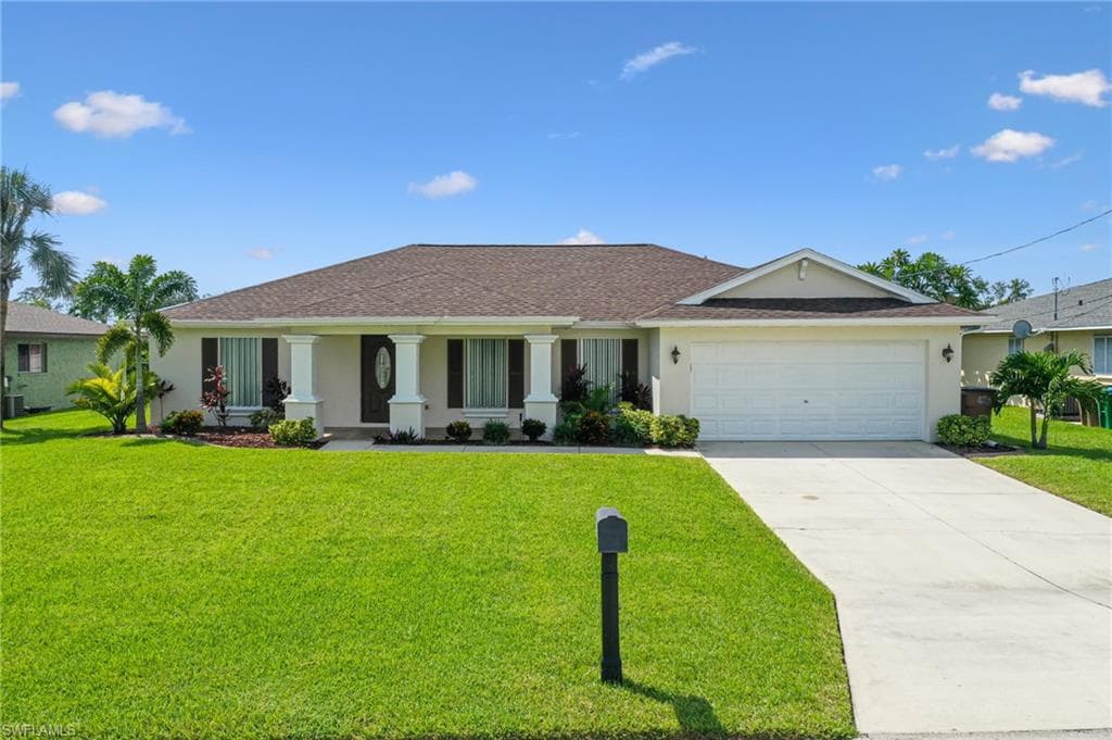 1814 SE 14th ST CAPE CORAL, FL 33990