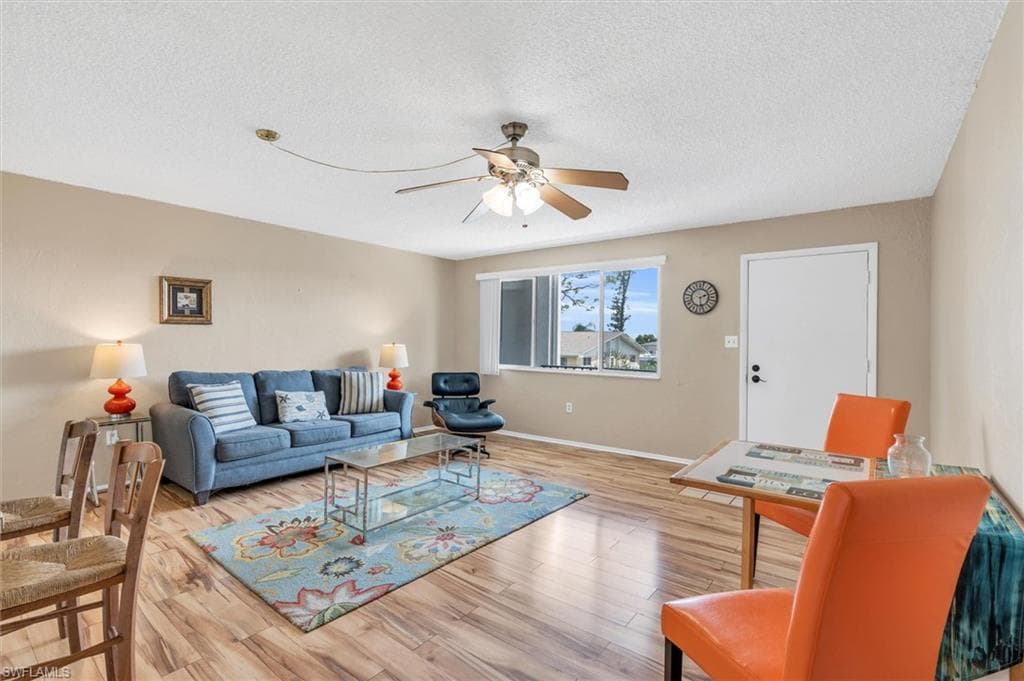 4906 Victoria DR 307 CAPE CORAL, FL 33904