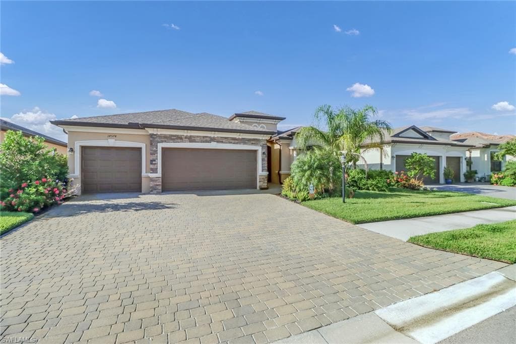 14574 Adina LN FORT MYERS, FL 33905