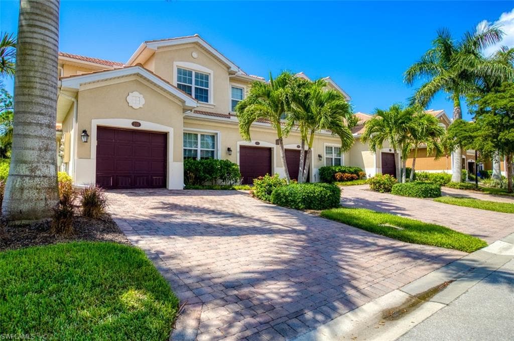18205 Creekside Preserve LOOP 101 FORT MYERS, FL 33908