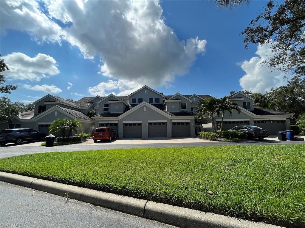 12030 Champions Green WAY 212 FORT MYERS, FL 33913