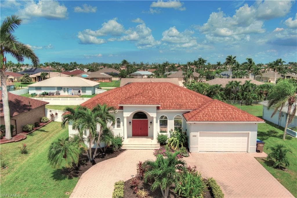 2631 Surfside BLVD CAPE CORAL, FL 33914