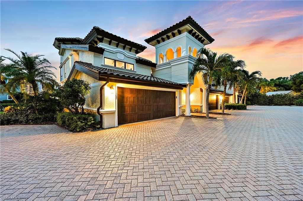 1307 Chesapeake AVE 3-A NAPLES, FL 34102
