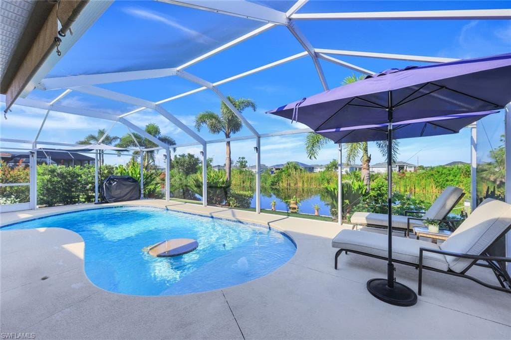 402 SW 30th AVE CAPE CORAL, FL 33991
