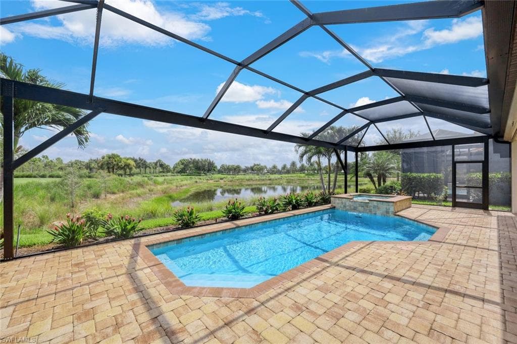 8832 Savona CT NAPLES, FL 34119