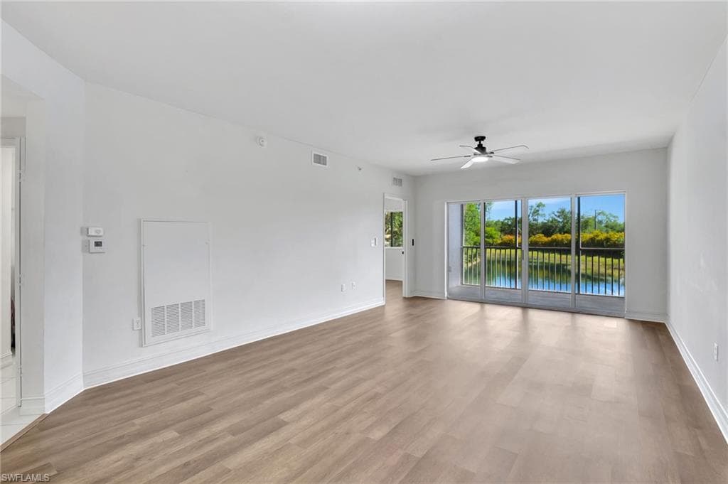 7827 REGAL HERON CIR 201 NAPLES, FL 34104