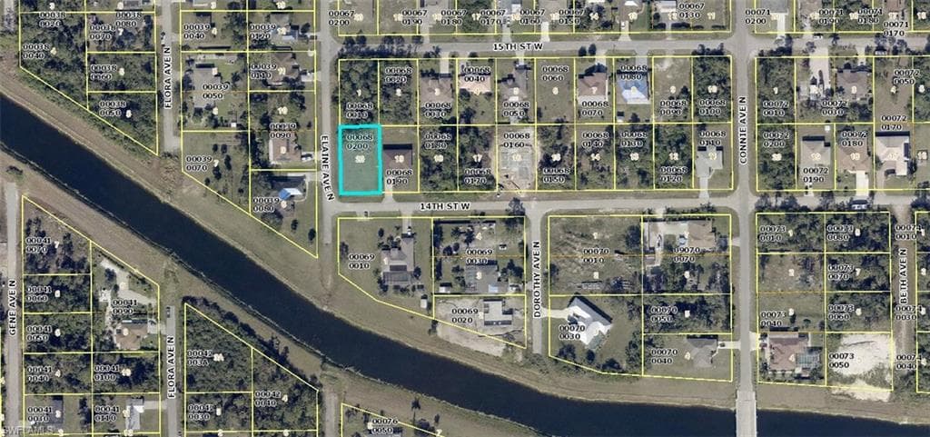 2618 14th ST W LEHIGH ACRES, FL 33971