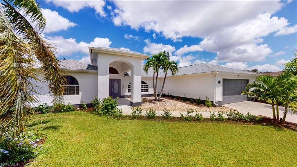 2227 4th ST CAPE CORAL, FL 33991