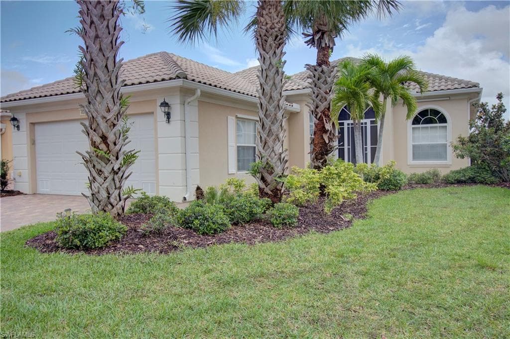 8515 Alessandria CT NAPLES, FL 34114