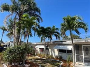 5604 SW 1st CT CAPE CORAL, FL 33914