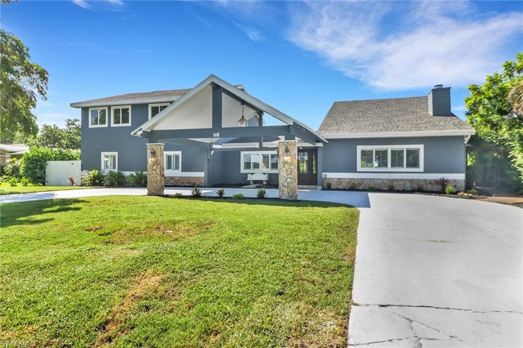 68 Aqua LN NORTH FORT MYERS, FL 33903