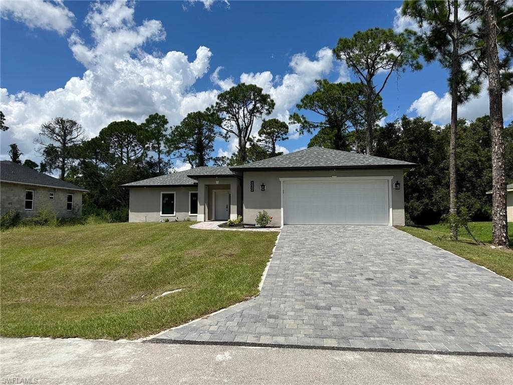 232 Beckley DR LEHIGH ACRES, FL 33974