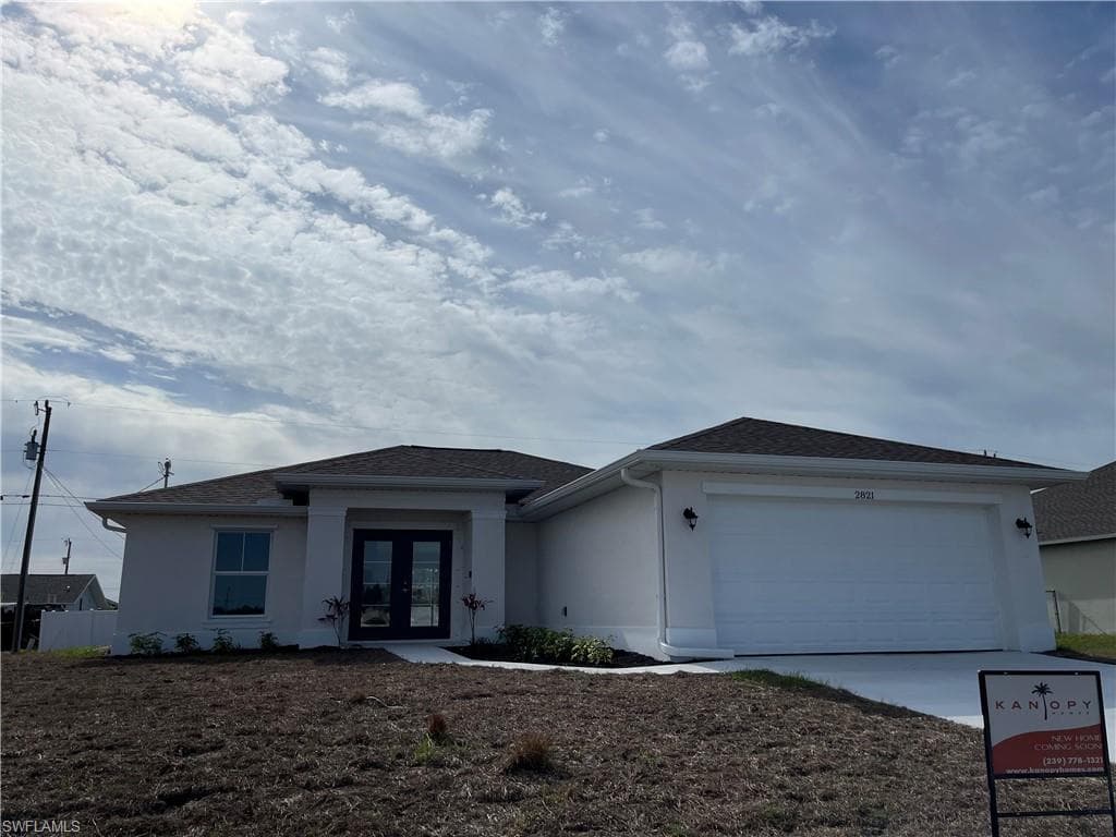 2821 6th PL CAPE CORAL, FL 33993