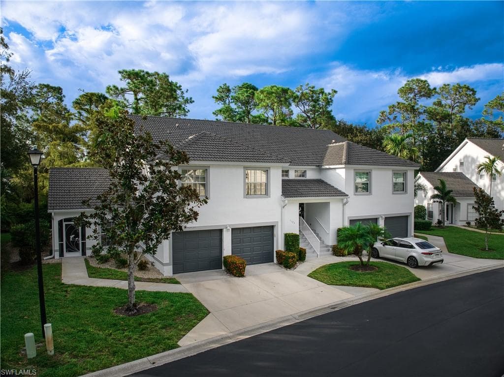 1175 Partridge LN 201 NAPLES, FL 34104